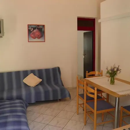 Azure Villa Saplunara