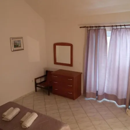 Villa Azure Saplunara