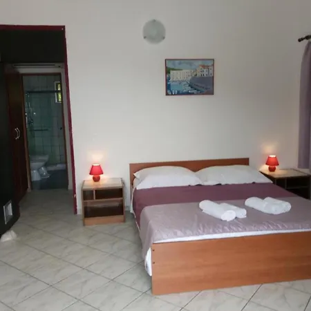 Villa Azure Saplunara