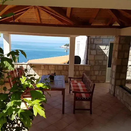 Villa Azure